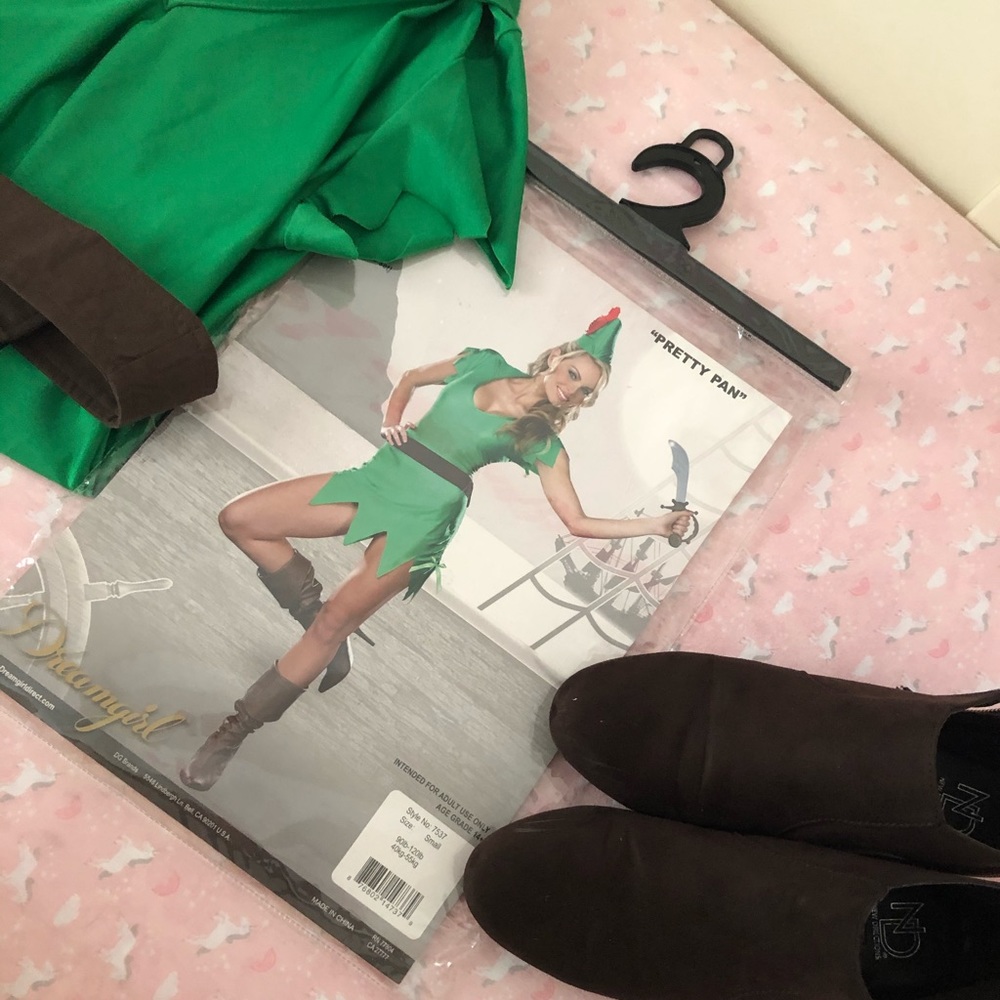 Women Peter Pan